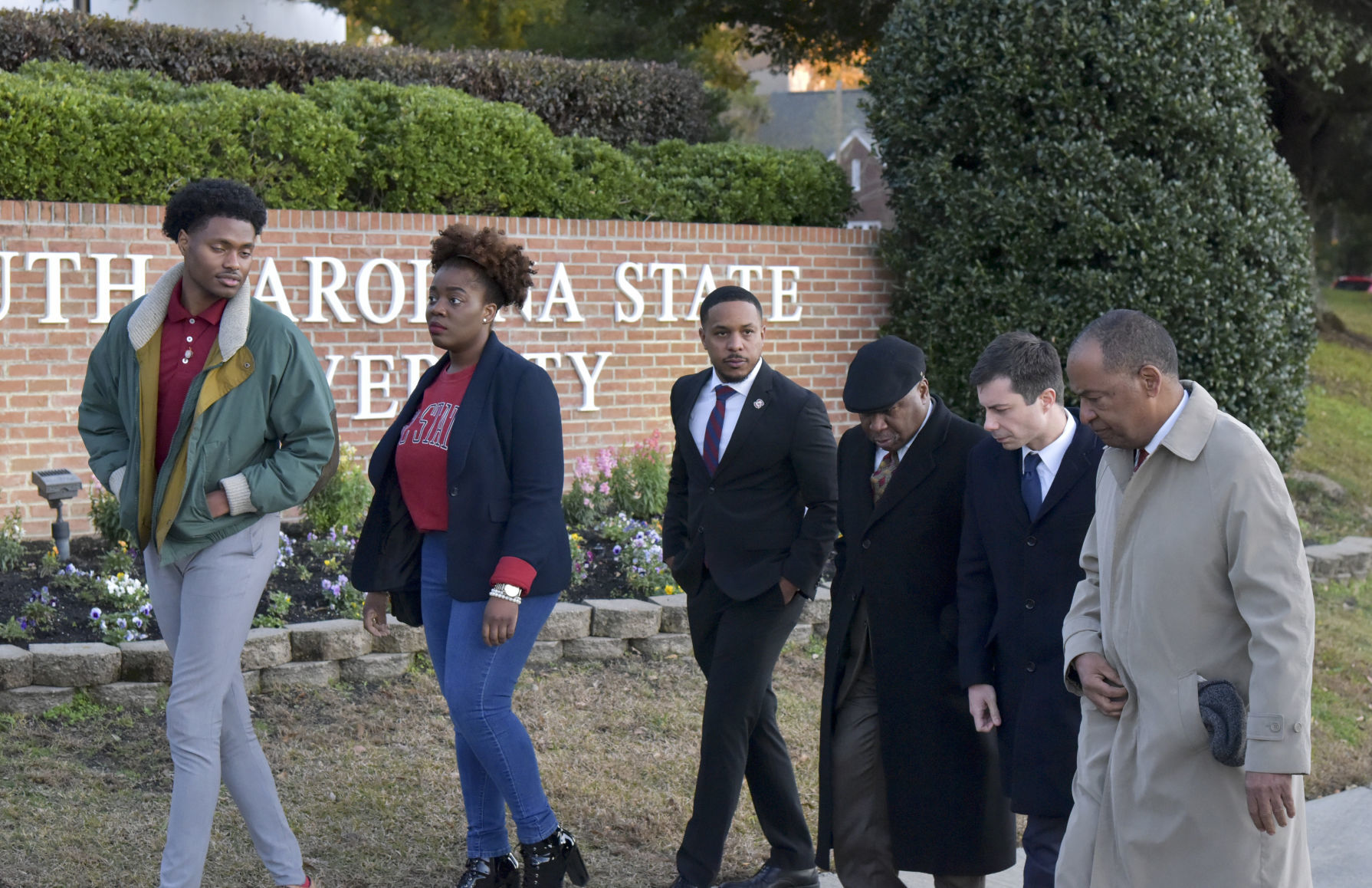 Mayor Pete tours S.C. State